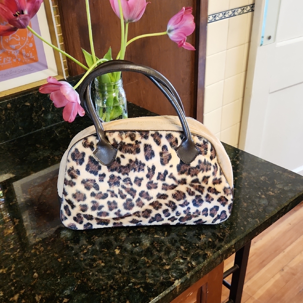 Leopard Print Dome Satchel Handbag - Picture 2 of 5